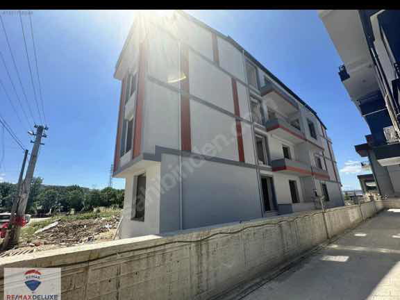 BAŞİSKELE 2+1 ARAKAT DAİRE