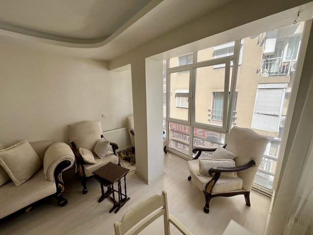 SAYGINNERGİZ TEAM - KARŞIYAKA DONANMACI ARA KAT 3+1 DAİRE