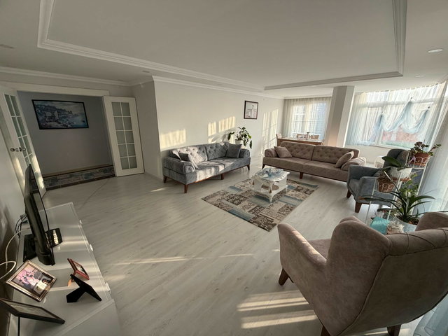BÜYÜKÇEKMECE ATATÜRK MAH. SİTE İÇERİSİNDE 3+1 SATILIK DAİRE