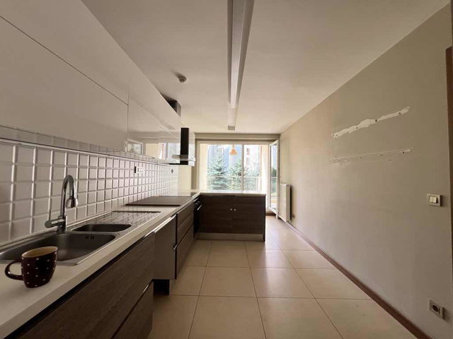 RESİM İSTANBUL SATILIK 3+1 164 M2 BOŞ DAİRE