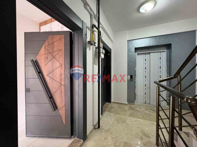 SELÇUK MERKEZDE  2+1 BAKIMLI YENİ DAİRE!