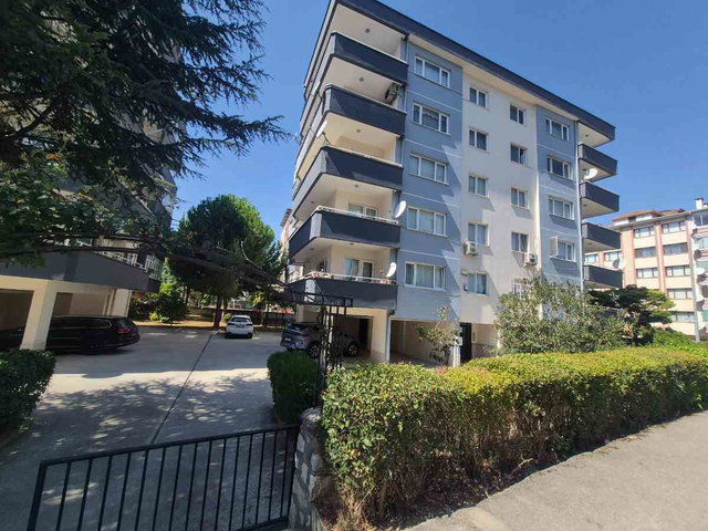 REMAX ADVANTAGE DEN NİLÜFER/ESENTEPE DE KİRALIK (EŞYALI- EŞYASIZ)GENİŞ DAİRE