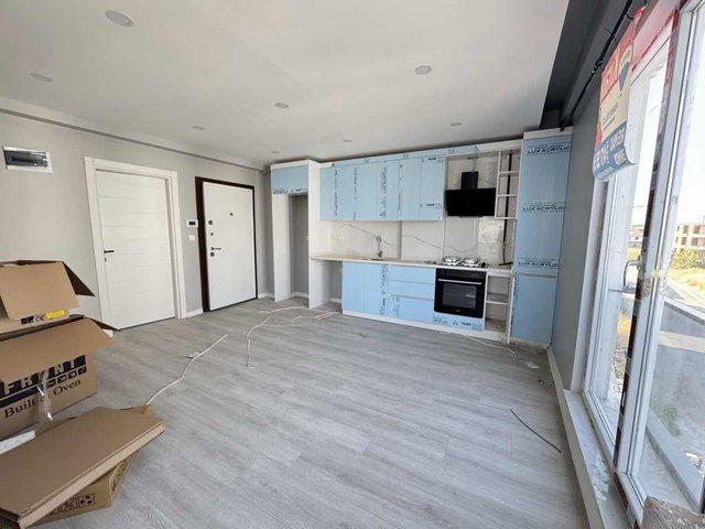 LÜLEBURGAZ 8 KASIM MAHALLESİNDE KİRALIK SIFIR 1+1 MODERN DAİRE