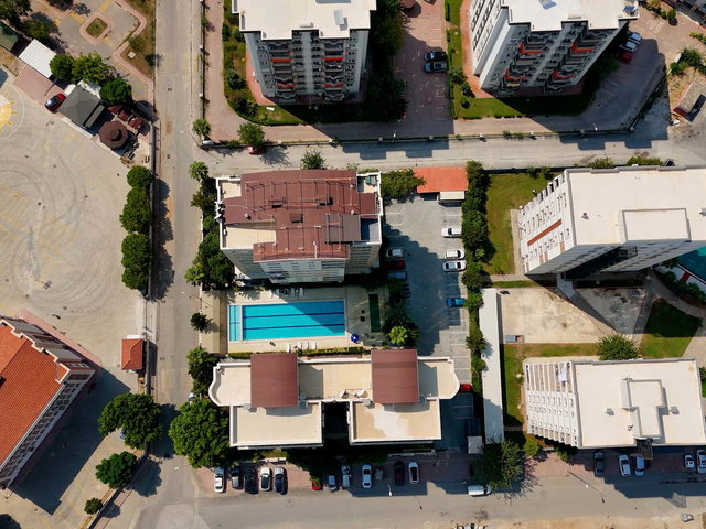 KONYAALTI DEVLET HASTANESINE 450 METRE HAVUZLU SİTEDE 1+1 SATILIK DAİRE