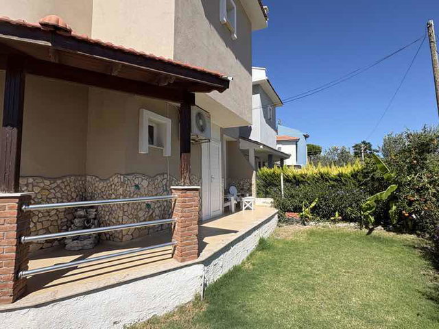 ÇEŞME YALI MAHALLESİNDE KIŞ SEZONU KİRALIK  3+1 İKİZ VİLLA