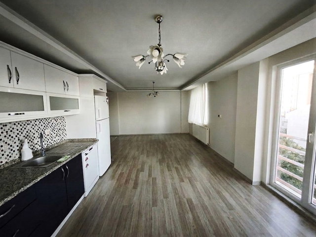 RE/MAX İNCİ'DEN YILDIZ MAH’DE CADDE ÜSTÜ, TERASLI 2+1 DUBLEKS SATILIK DAİRE