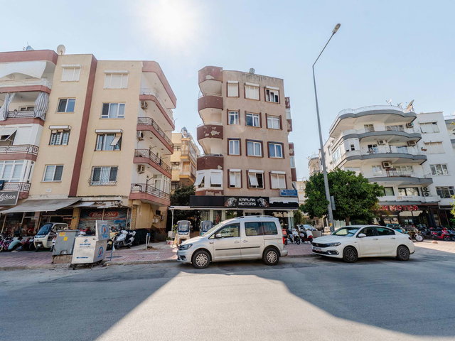 ANTALYA MURATPAŞA TURGUT REİS'DE 2+1 AYRI MUTFAKLI SATILIK DAİRE