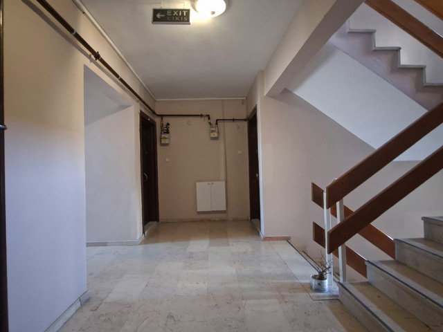 REMAX'TEN PERLAVISTANIN ARAKSINDA BEYKENTTE METROBÜS & E-5E YAKIN. 3+1 KIRALI DAIRA