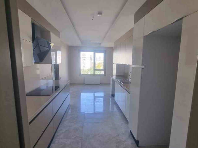 REMAX NEPTÜN'DEN ILONA KONUTLARI’NDA 182M2  4.5+1 | 5. KAT | MERKEZİ ISITMA | BOŞ & EŞYASIZ
