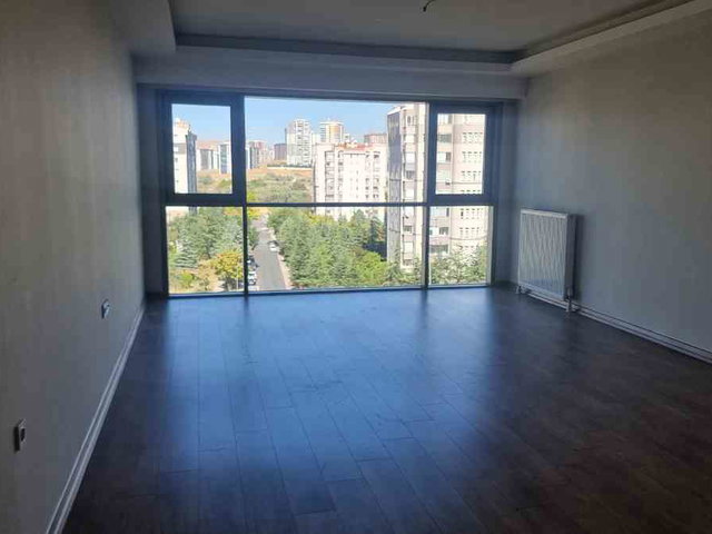 REMAX NEPTÜN'DEN ILONA KONUTLARI’NDA 182M2  4.5+1 | 5. KAT | MERKEZİ ISITMA | BOŞ & EŞYASIZ