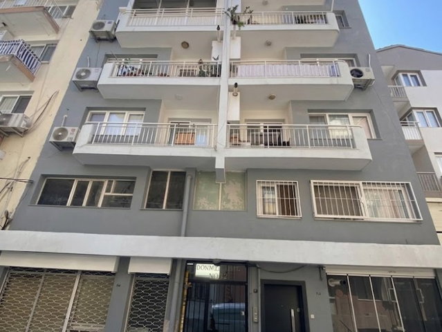 KARŞIYAKA BAHARİYE MAHALLESİNDE MASRAFSIZ GENİŞ 3+1 SATILIK DAİRE