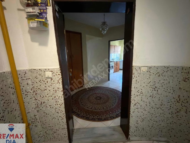 REMAX DIA BAHÇELİEVLER 5.BÖLGE'DE FERAH 3+1 SATILIK DAİRE