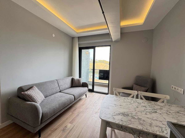 REMAX SOFT'TAN KORUCUK EAH ÖNÜNDE KİRALIK EŞYALI 1+1 SIFIR DAİRE