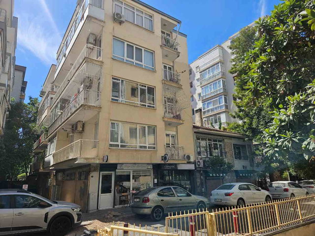 ALSANCAK MİMAR SİNAN’DA FUARA YAKIN, EŞYALI 3+1 KİRALIK DAİRE
