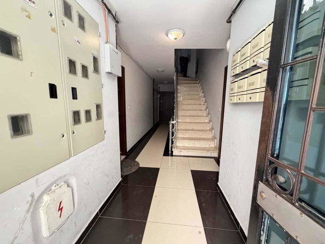 SANCAKTEPE SARIGAZİ İNÖNÜ MAHAL SATILIK 2+1 2. KAT METROYA 500M