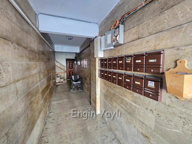 MALTEPE CADDE ÜSTÜNDE YATIRIMA VE OTURUMA UYGUN FIRSAT 2+1 DAİRE