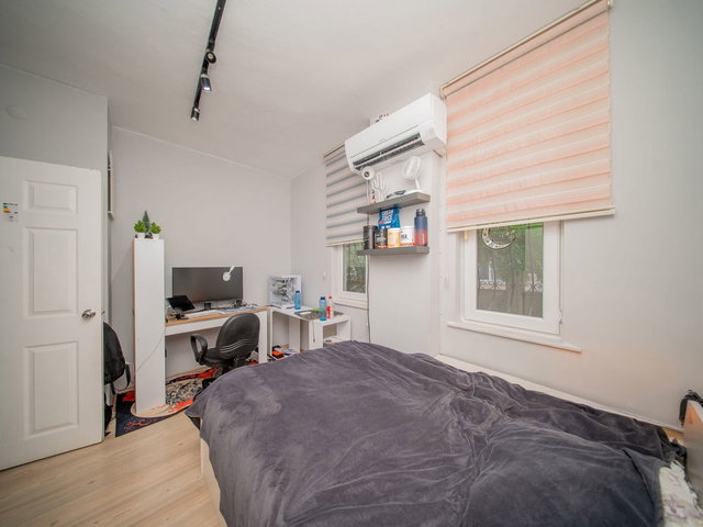 GÜRSU'DA SAHİLE 1 KM | GENİŞ BAHÇE KULLANIMLI 2+1 SATILIK DAİRE