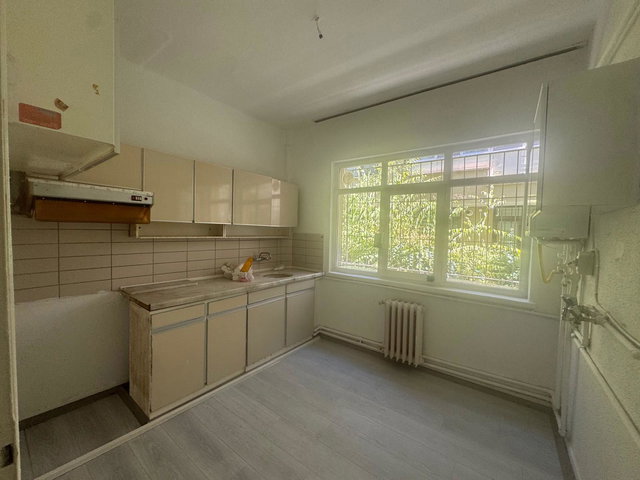 ÇANKAYA MEBUSEVLERİ’NDE YÜKSEK GIRIŞ 3+1, 95 M2 BOŞ KİRALIK DAİRE