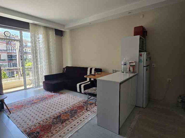 SELÇUKLU MAH. DEVLET HAS. ARKASINDA SATILIK EŞYALI 1+1 DAİRE