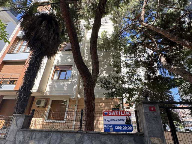 NURGÜL BAYINDIR’DAN BAĞLARBAŞI MAHALLESI’NDE KATTA 2 + 1 DAIRE