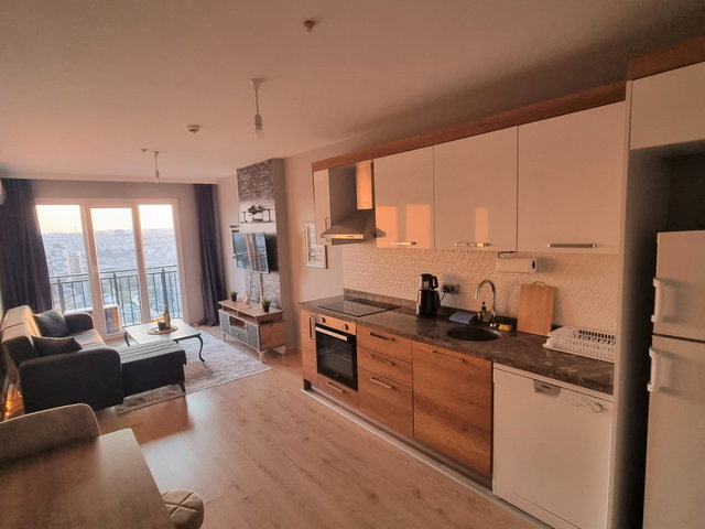 GÜLMAHAL RESİDENCE ANERİKAN MUTFAK 1+1 FIRSAT DAİRE (EŞYALI)
