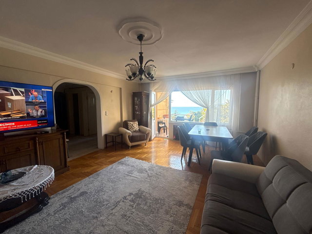 MAVİ MANZARA SİTESİ’NDE 3+1 | 145 M² BRÜT | 7. KAT | BALKONLU | KREDİYE UYGUN