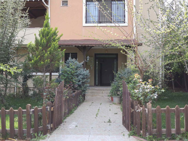 ADIYAMAN YENIMAHALLE KIRALIK 6+2 TRIPLEKS VILLA