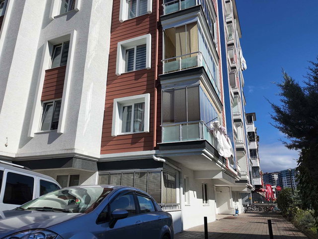 KARŞIYAKA GALAKSİ SİTESİ’NDE FULL EŞYALI KİRALIK 3+1
