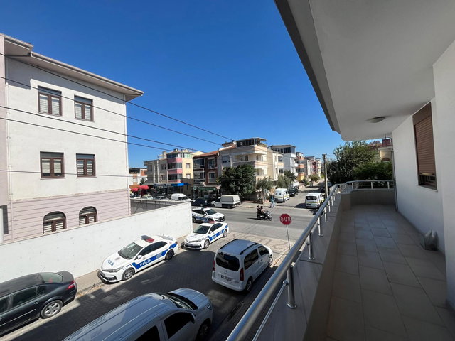 REMAX MIDE 'DEN ÇENGEL CAD. KIRALIK 3+1 DAIRE