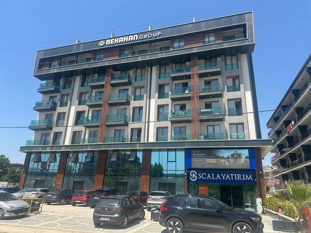 REMAX DREAMDEN DİAMOND Q REZİDANSTA 1+1 SATILIK DAİRE&OFİS