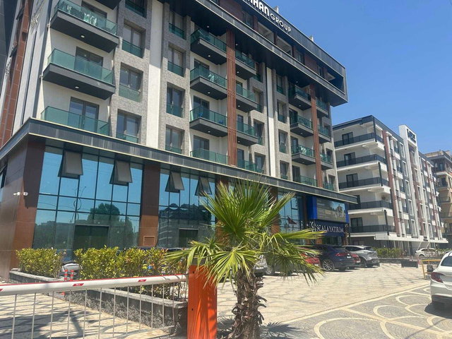 REMAX DREAMDEN DİAMOND Q REZİDANSTA 1+1 SATILIK DAİRE&OFİS