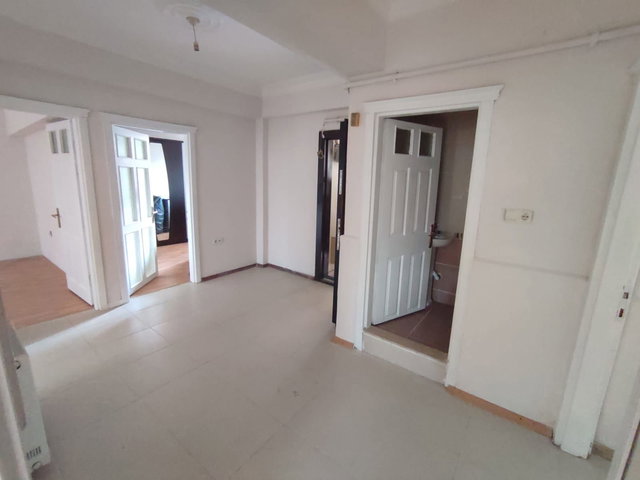REMAX PARLADAN ATAKUM ESENEVLER MAHALLESİNDE KİRALIK 3+1 DAİRE