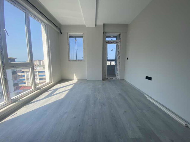 ATAKUM EDENEVLER MAHALLESİNDE TRAMVAYA ÇOK YAKIN SATILIK 1+1 DAİRE
