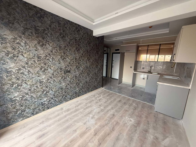 REMAX RİNA'DAN YAŞAR DOĞU ÜZERİNDE SOSYAL TESİSLİ 1+1