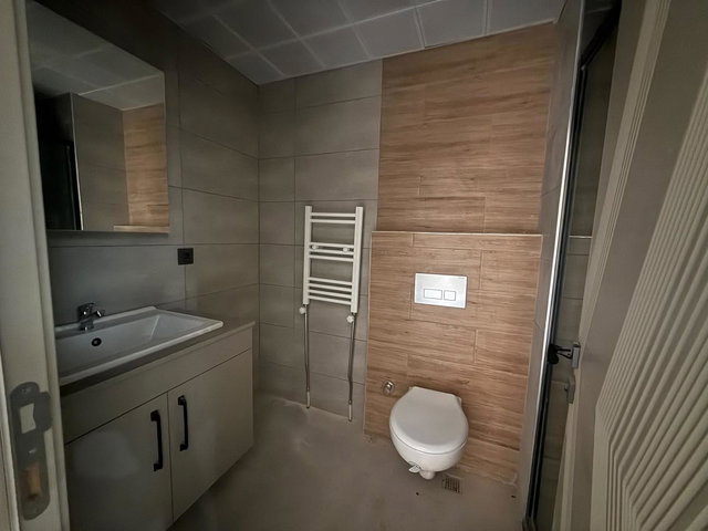 REMAX RİNA'DAN YAŞAR DOĞU ÜZERİNDE SOSYAL TESİSLİ 1+1