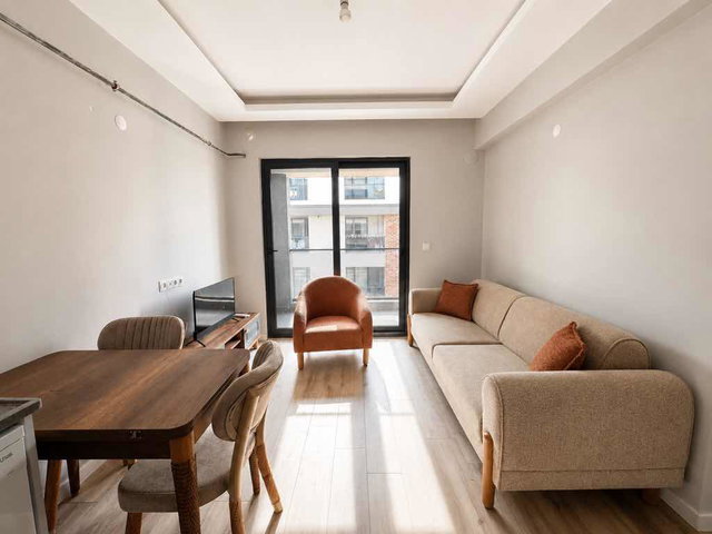 REMAX SOFT'TAN KORU98’DE  1+1 EŞYALI MODERN DAİRE