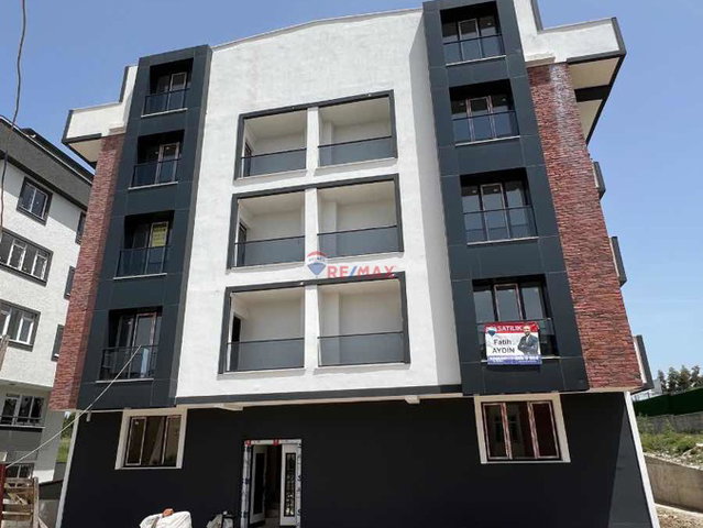 ÇAYIROVA AKSE MAH.SATILIK DUBLEKS ASANSÖRLÜ SIFIR 4+1 DAİRE