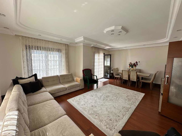 BAŞAKŞEHİR BAŞAK MAH 5.ETAP ÖZKAYMAK SİTE SATILIK 3+1 DAİRE 160M2
