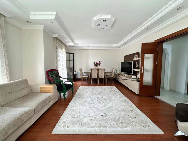 BAŞAKŞEHİR BAŞAK MAH 5.ETAP ÖZKAYMAK SİTE SATILIK 3+1 DAİRE 160M2