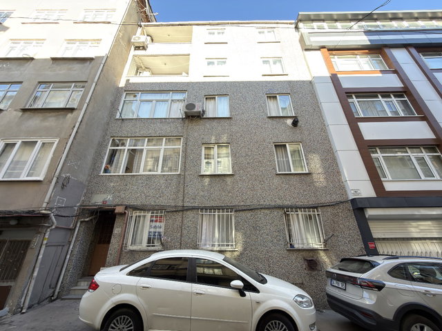 ESENLER DAVUTPAŞA MAH.  2+1 SATILIK DAIRE