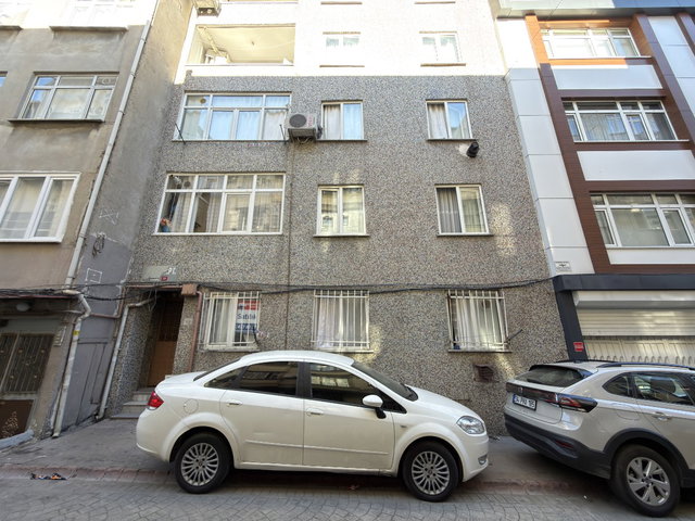 ESENLER DAVUTPAŞA MAH.  2+1 SATILIK DAIRE