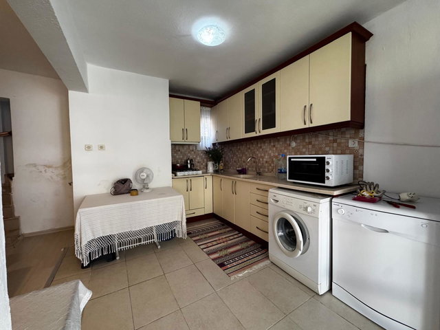AYVALIK SAHİLKENT’TE EŞYALI 2+1 KİRALIK VİLLA