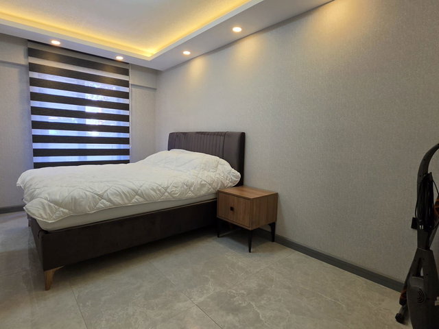 BÜYÜK ESAT KAVAKLIDERE'DE KİRALIK DAİRE