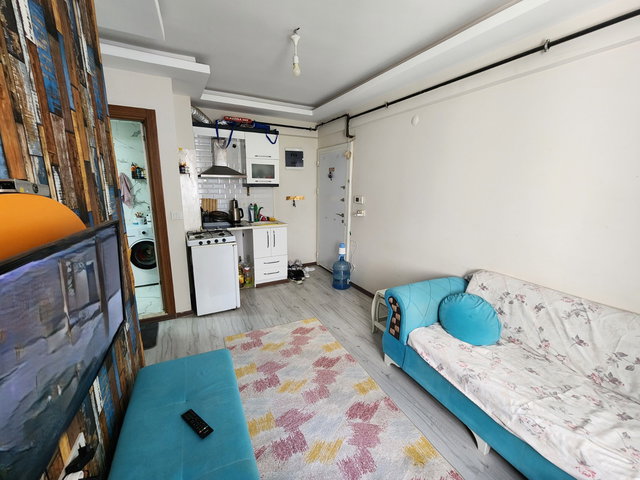 BUCA KURUÇEŞME’DE, EŞYALI, TINAZTEPE KAMPÜS YAKINI, 1+1, SATILIK DAİRE