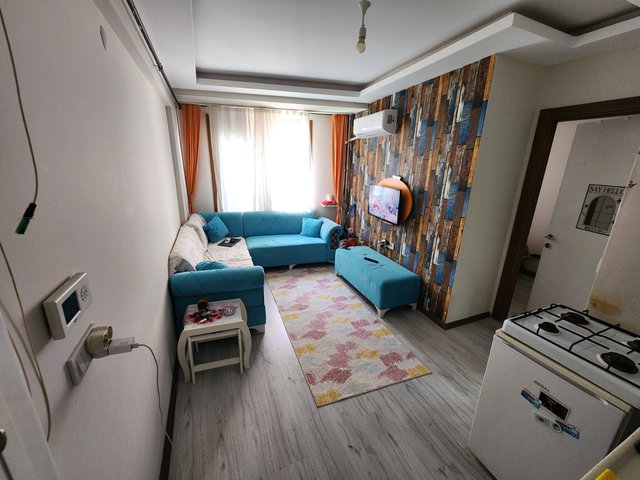 BUCA KURUÇEŞME’DE, EŞYALI, TINAZTEPE KAMPÜS YAKINI, 1+1, SATILIK DAİRE