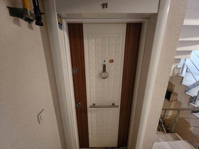 BUCA KURUÇEŞME’DE, EŞYALI, TINAZTEPE KAMPÜS YAKINI, 1+1, SATILIK DAİRE