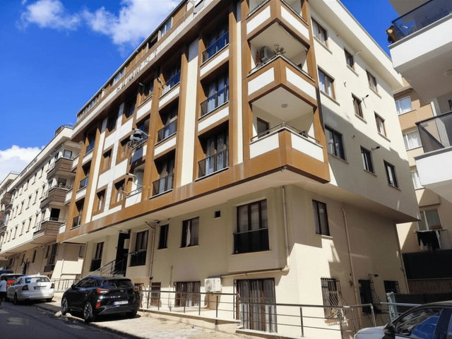 ÇEKMEKÖYDE 2+1 ÖZENLE DÖŞENMIŞ | EBEVEYN BANYOLU | 2 BALKONLU