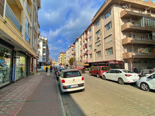 BARBAROS MAHALLESI YENI KORDON CIVARI KIRALIK 3+1 DAIRE