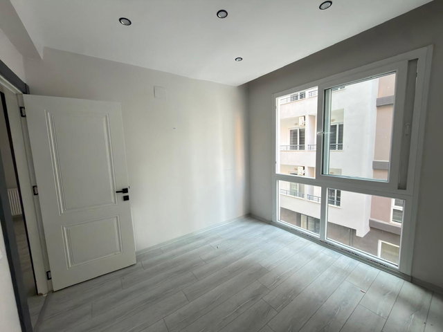 REMAX TOROS'TAN TECE DENİZ MAH'DE DENİZE YAKIN KİRALIK 2+1