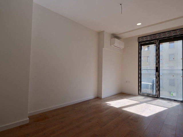 ERENKÖY ETHEMEFENDI FIRIN SOKAK'TA SATILIK SIFIR 2+1 DAIRE 70 M2